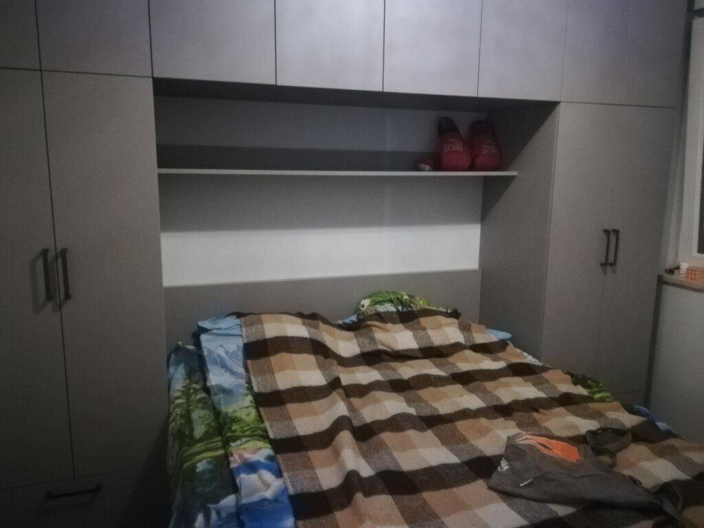 Meble wolnostojące na wymiar — realizacja
